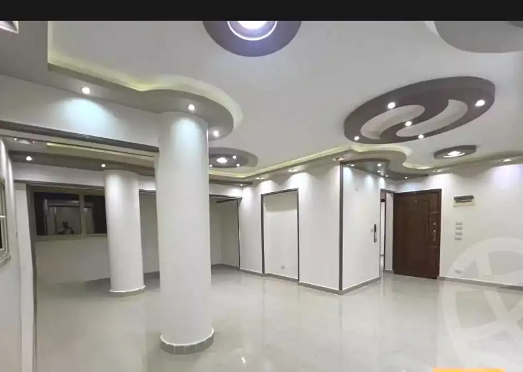 https://aqarmap.com.eg/ar/listing/7373443-for-rent-alexandria-miami-mahmoud-el-isawy-st