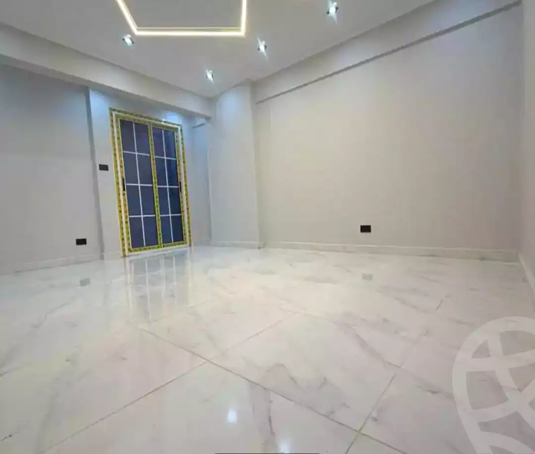 https://aqarmap.com.eg/ar/listing/7373587-for-sale-alexandria-miami