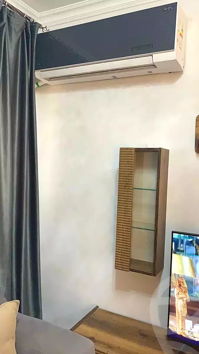 https://aqarmap.com.eg/ar/listing/7373797-for-rent-cairo-new-cairo-first-settlement-mhwr-mstfy-kml
