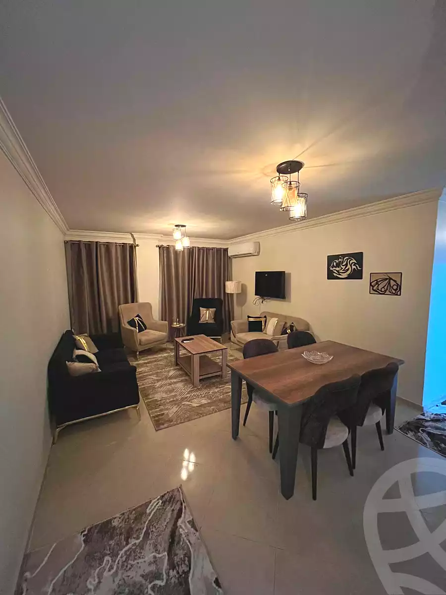 https://aqarmap.com.eg/ar/listing/7373861-for-sale-cairo-el-sheikh-zayed-city-el-hay-el-thany-ashaer-al-mostakbal-buildings