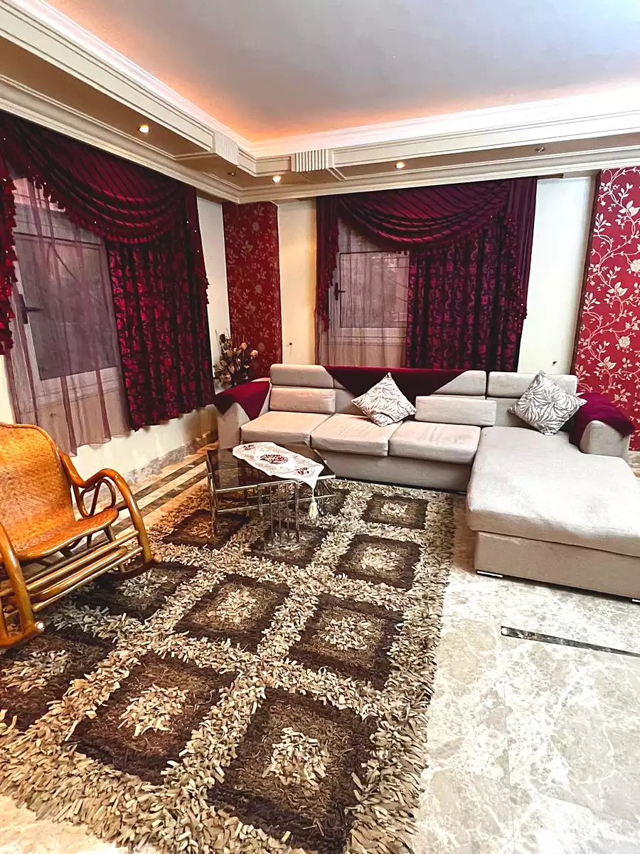 https://aqarmap.com.eg/en/listing/7373875-for-rent-cairo-el-sheikh-zayed-city-el-hay-el-khames-lhy-lkhms