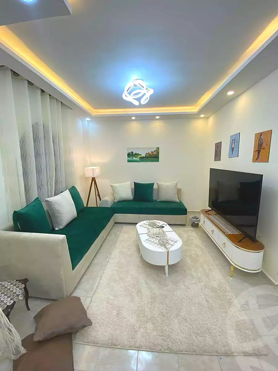 https://aqarmap.com.eg/ar/listing/7373882-for-rent-cairo-6th-of-october-el-ahyaa-neighborhood-1st-rich-bake-st