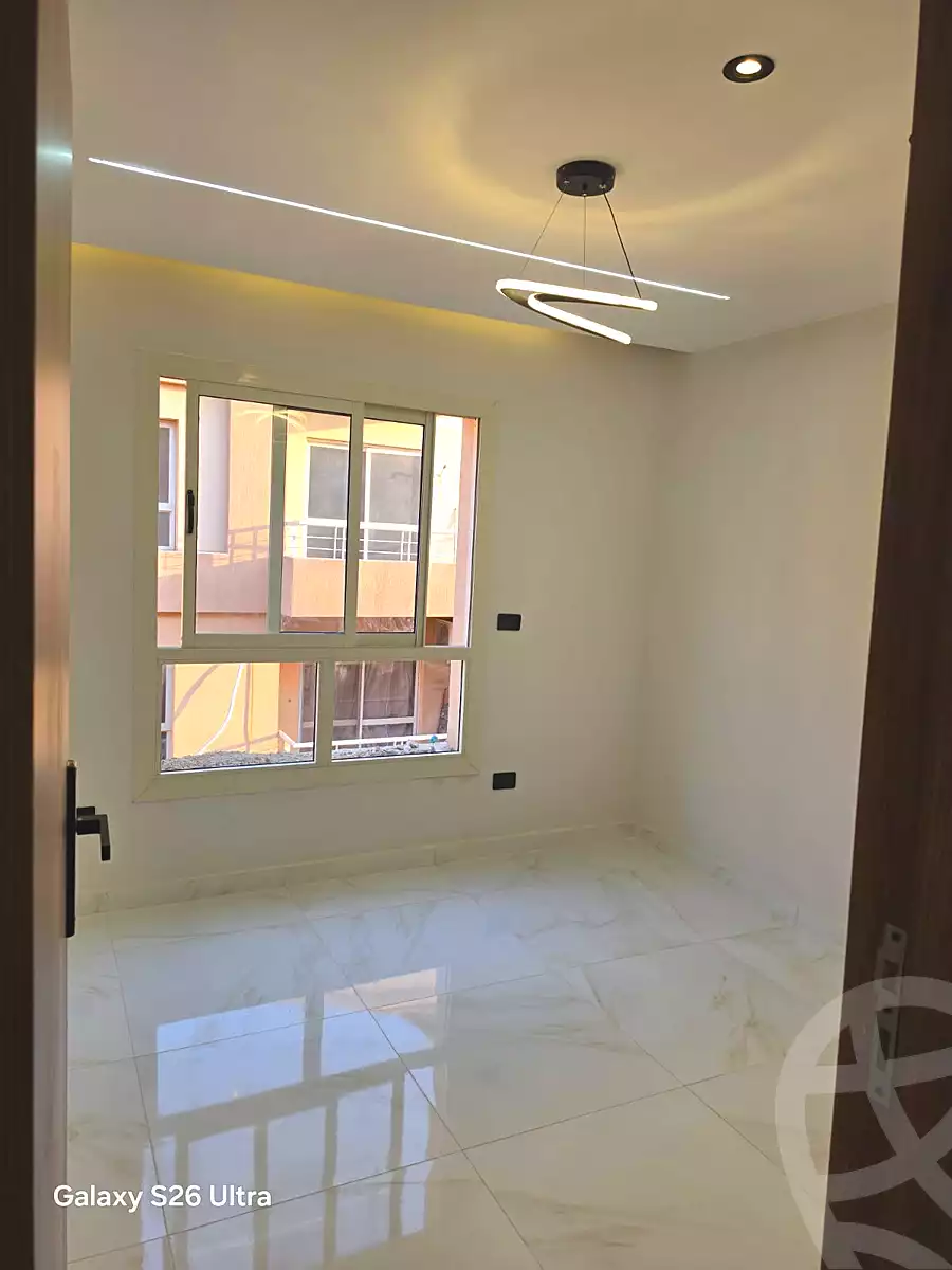 https://aqarmap.com.eg/ar/listing/7374179-for-sale-cairo-6th-of-october-hadaeq-october-compounds-djlh-blmz-m-mr-lmrshdy