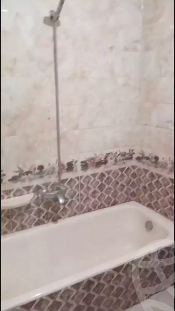 https://aqarmap.com.eg/en/listing/7374249-for-rent-cairo-el-zaytun-lzytwn-lgrby-el-gabal-canal-st