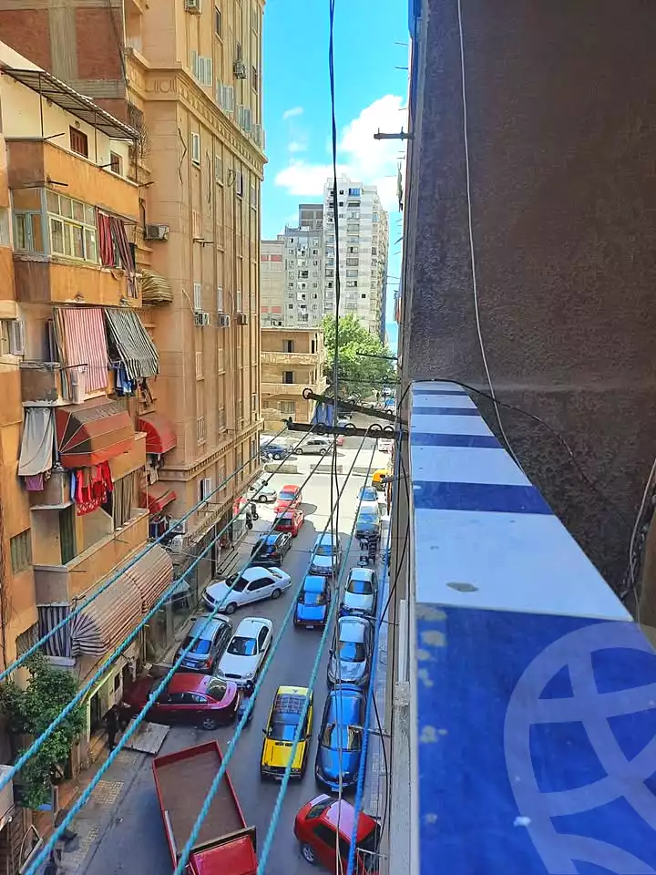 https://aqarmap.com.eg/ar/listing/7374727-for-sale-alexandria-sydy-bshr-sydy-bshr-bhry-shr-mhmwd-l-yswy