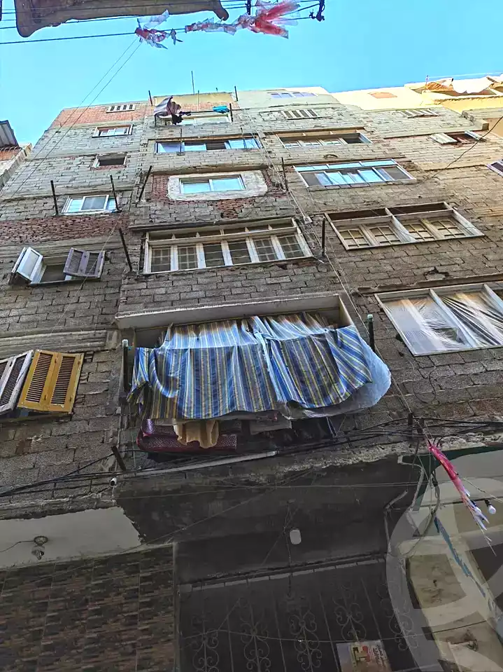 https://aqarmap.com.eg/en/listing/7374746-for-sale-alexandria-al-agamy-el-hanouvel-abo-bakr-el-sedeek-st