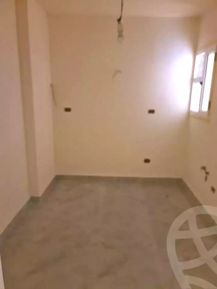 https://aqarmap.com.eg/ar/listing/7375346-for-sale-alexandria-lsywf-gamila-city-compound