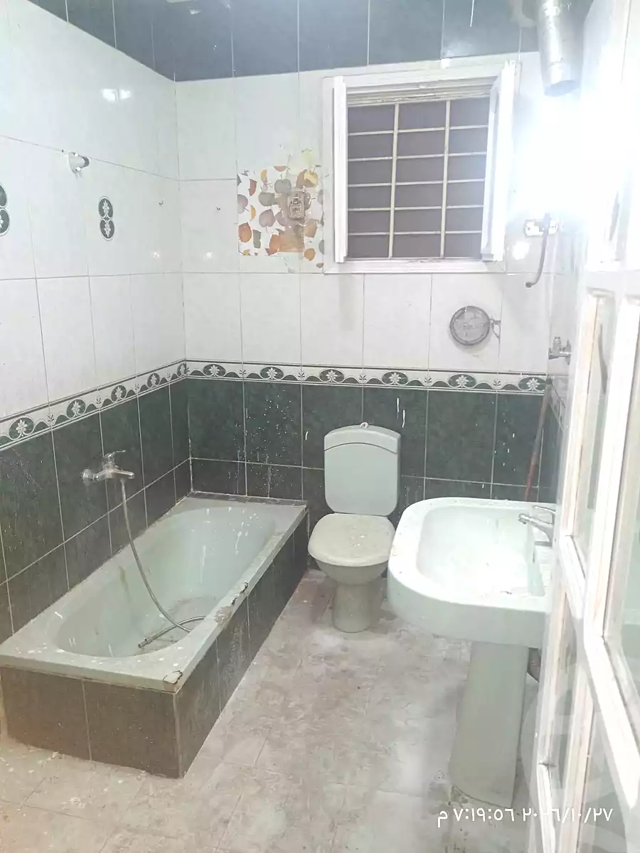https://aqarmap.com.eg/en/listing/7375852-for-sale-cairo-ain-shams-jsr-lswys-kamal-hegab-st