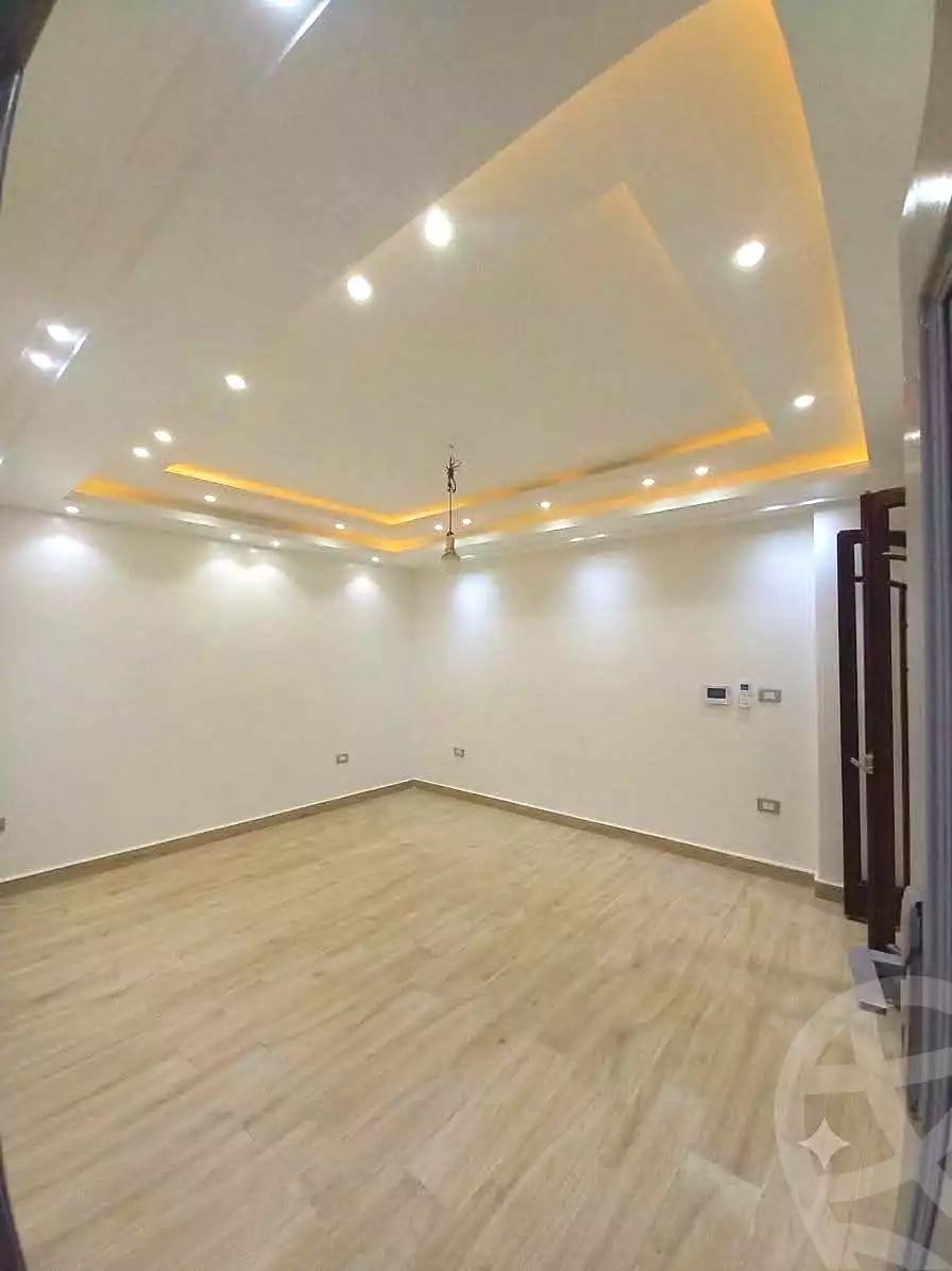 https://aqarmap.com.eg/en/listing/7376700-for-sale-alexandria-al-agamy-lbytsh-mohamed-el-fardi-st