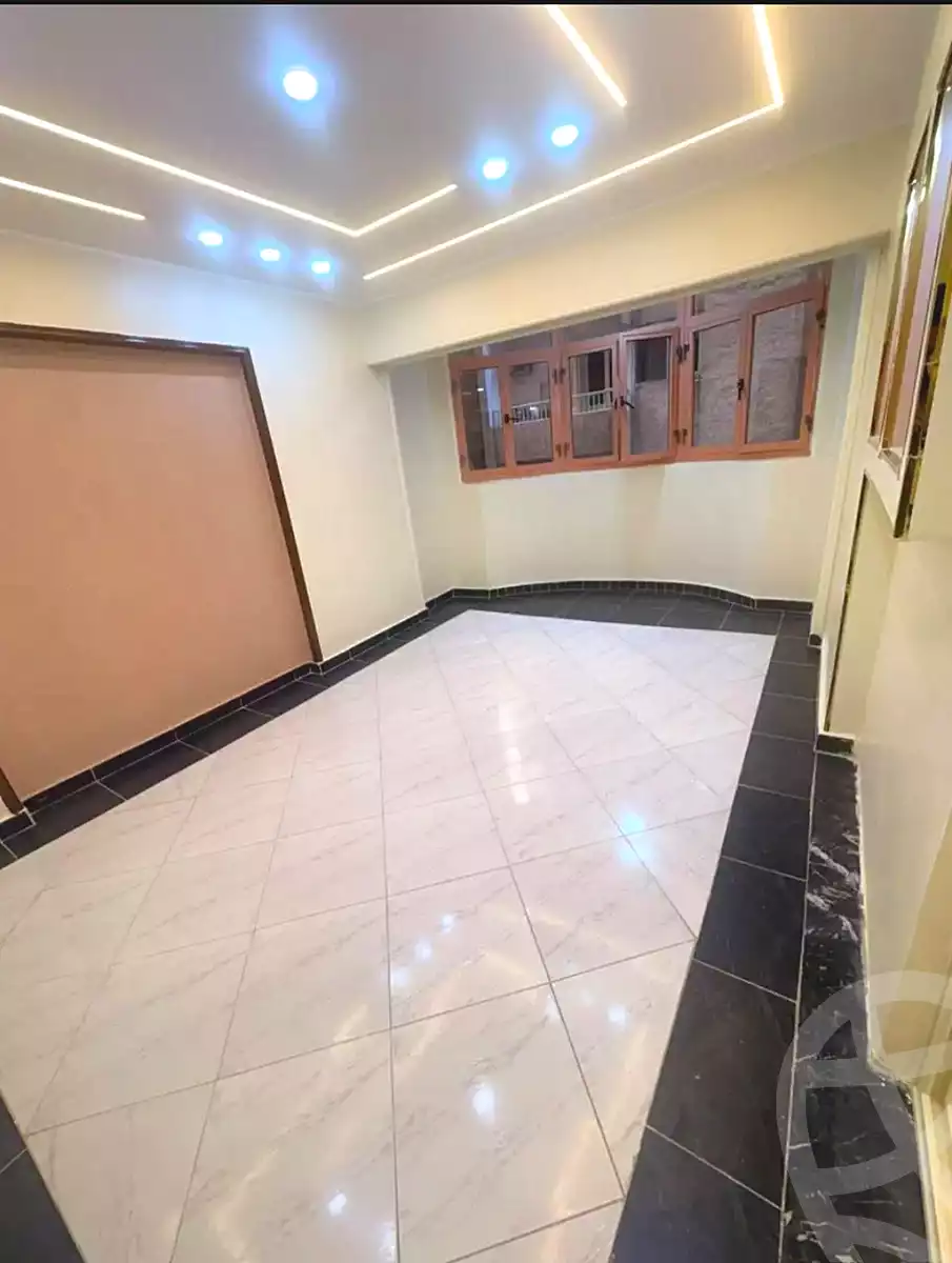 https://aqarmap.com.eg/ar/listing/7377113-for-sale-alexandria-miami-mahmoud-el-isawy-st