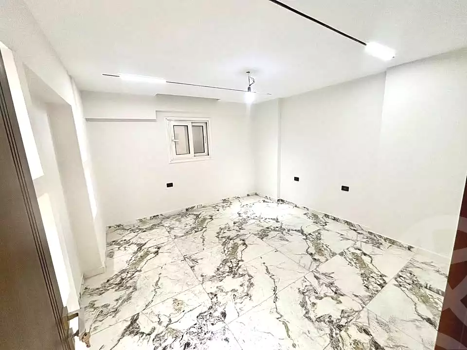 https://aqarmap.com.eg/en/listing/7377191-for-sale-alexandria-camp-cesar