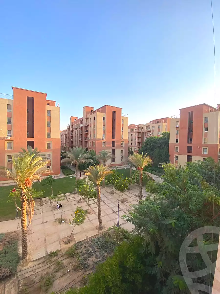 https://aqarmap.com.eg/ar/listing/7378375-for-sale-cairo-6th-of-october-hadaeq-october-compounds-djlh-blmz-m-mr-lmrshdy