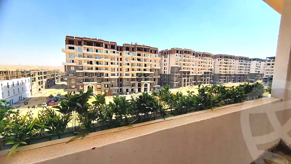 https://aqarmap.com.eg/en/listing/7379569-for-sale-cairo-new-administrative-capital-r7-dy-jwy-3-tj-msr