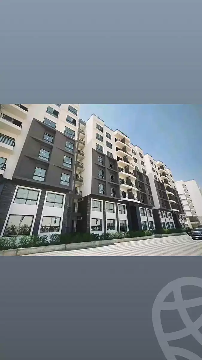 https://aqarmap.com.eg/en/listing/7379613-for-sale-cairo-new-administrative-capital-r7-kmbwnd-stw