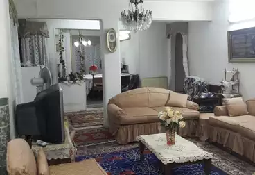 Apartments Lux For Sale in Roushdy Basha St.