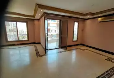 Apartments  For rent in El-Shaikh Ali Abd El-Razik St.