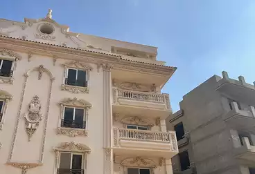 Apartments For sale - 3 rooms - floor 2