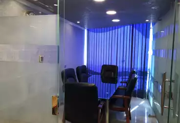 مكاتب للإيجار - 4 غرف - بالدور 1