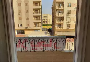 Apartments For sale - 3 rooms - floor 2
