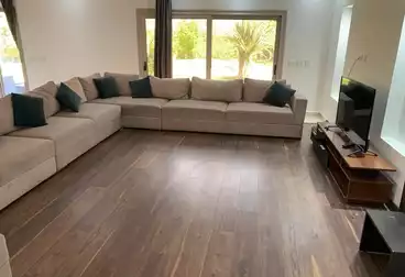 فيلا منفصلة للإيجار - 6 غرف