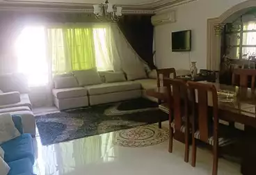 Furnished Apartment For rent - 5 rooms - floor 3
