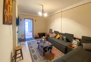 https://aqarmap.com.eg/en/listing/4657956-for-rent-alexandria-camp-cesar-famous-st