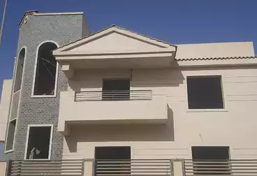 https://aqarmap.com.eg/ar/listing/4662673-for-sale-cairo-october-compounds-green-ville-compound-hayah