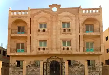 https://aqarmap.com.eg/en/listing/4677939-for-sale-cairo-new-cairo-ltjm-lkhms-el-kornfol-el-kornfol-2