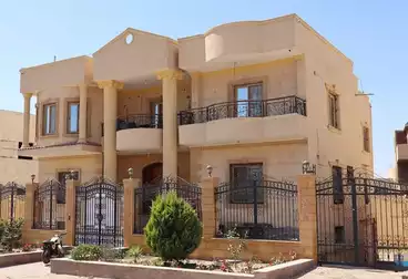 Villas For sale in Bait El-Watan Rd