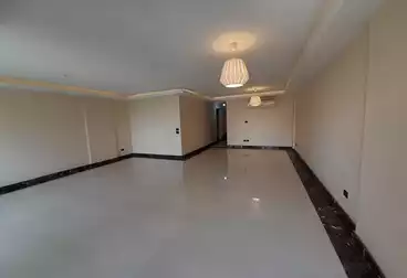 Apartments For rent in Shooting Club Area