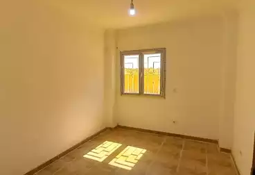 https://aqarmap.com.eg/ar/listing/4752417-for-rent-cairo-new-cairo-el-gameyat-jnwb-ljm-yt-sakan-masr