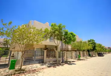 https://aqarmap.com.eg/ar/listing/4764963-for-sale-cairo-el-sheikh-zayed-city-compounds-in-sheikh-zayed-atrio