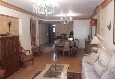 Apartments For sale in Abd El Aziz Eissa St.