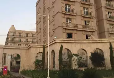 https://aqarmap.com.eg/en/listing/4872251-for-sale-cairo-new-cairo-compounds-hyde-park-centre-ville-hyde-park