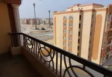 https://aqarmap.com.eg/en/listing/4875976-for-sale-cairo-new-cairo-compounds-loaloat-new-cairo