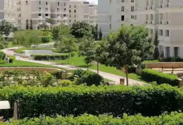 https://aqarmap.com.eg/en/listing/4895674-for-sale-cairo-new-cairo-compounds-mountain-view-1