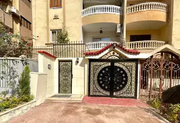 https://aqarmap.com.eg/en/listing/4920446-for-sale-cairo-hadayek-el-ahram-mntq