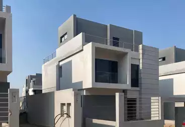 https://aqarmap.com.eg/ar/listing/4927681-for-sale-cairo-el-sheikh-zayed-city-compounds-el-patio-zahraa