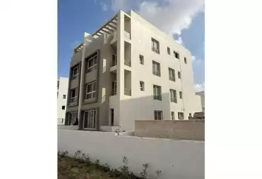 https://aqarmap.com.eg/en/listing/4932687-for-sale-cairo-new-cairo-compounds-garden-residence-hyde-park