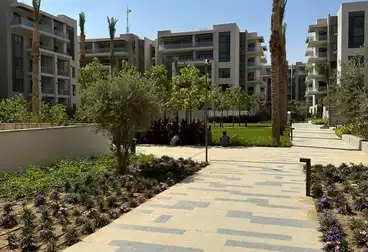 Apartments 171 M² Extra super lux in The Address East Compound - Dorra