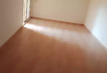 Apartments For rent in El Khamseen St