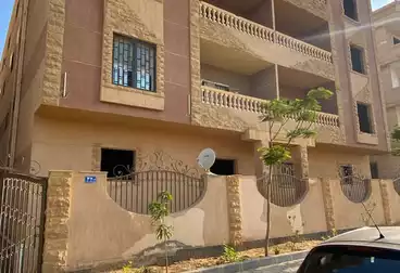 https://aqarmap.com.eg/ar/listing/4962119-for-sale-cairo-el-shorouk-lmntq-lkhms-neighbourhood-1