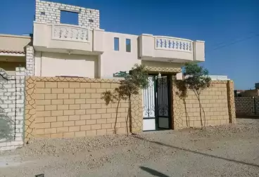 https://aqarmap.com.eg/ar/listing/4967301-for-sale-marsa-matruh-marsa-matrouh-city-alam-el-roum-st