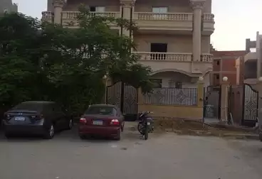 https://aqarmap.com.eg/en/listing/5008087-for-sale-cairo-el-shorouk-lhy-lwl-shrq-neighborhood-5