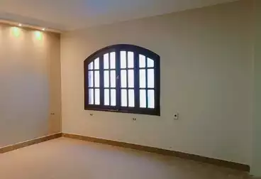 Town House For rent in 90 Avenue Compound - Tabarak