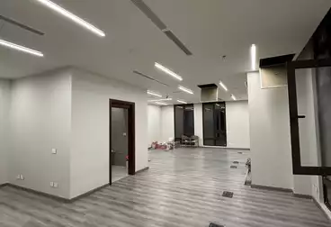 Admin office 119m fully finished for rent in District 5 New Cairo