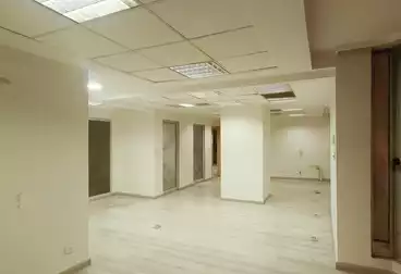 Administrative For rent in Makram Ebeid St.