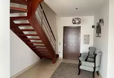 Modern furnished duplex for rent in Village Gate, next to the American University