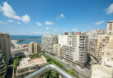 https://aqarmap.com.eg/ar/listing/5031277-for-sale-alexandria-lauran-bd-lslm-rf