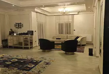 Separate Villa For sale in Ibn Al-Qayyim St.